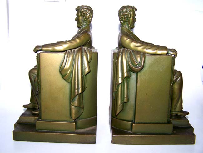 A nice pair of Antique Bookends circa 1935 depicting Lincoln 'Sitting in the Chair' at the Lincoln Memorial. — image 2